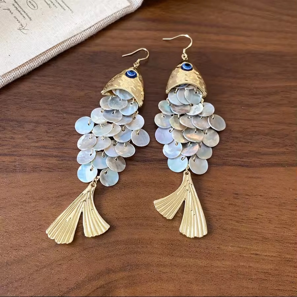 Gold Fish Shell Earrings - Picture 3 of 3